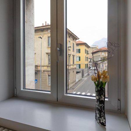 Appartamento Girasole - Affitti Brevi Italia Lecco Exteriér fotografie