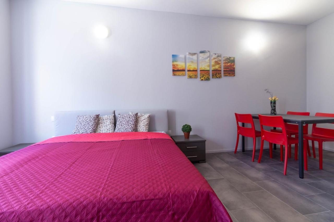 Appartamento Girasole - Affitti Brevi Italia Lecco Exteriér fotografie