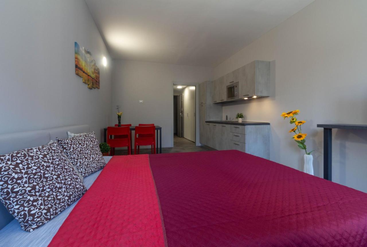 Appartamento Girasole - Affitti Brevi Italia Lecco Exteriér fotografie